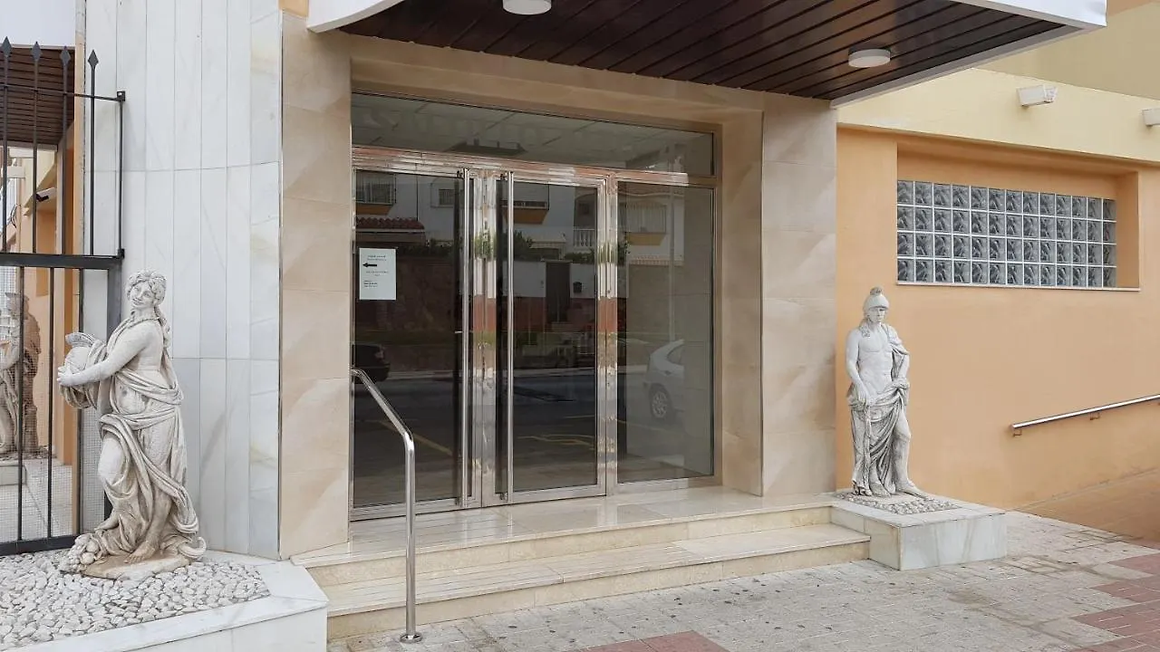 טורמולינוס Torre Saltillo דירה